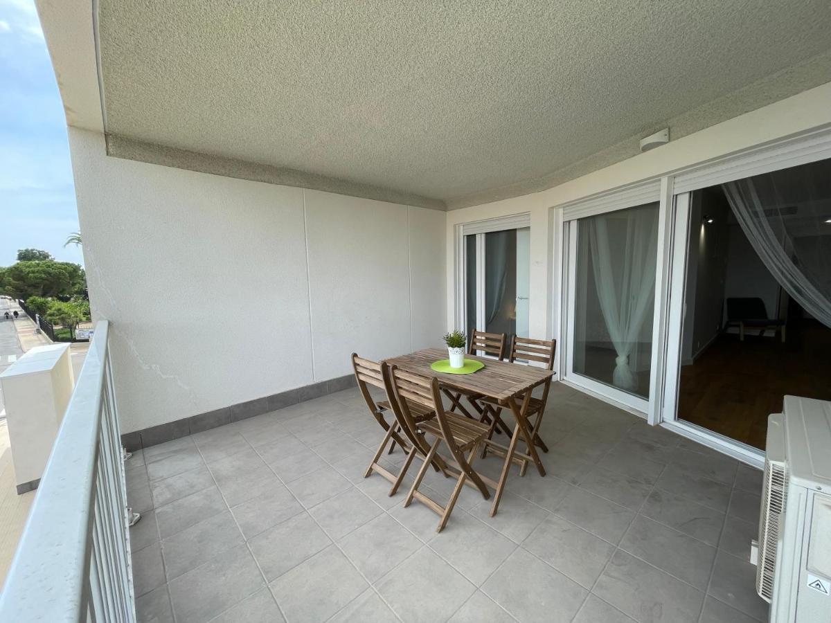 Apartamentos Con Terraza Frente Al Mar By Color Flats Canet d'En Berenguer Luaran gambar